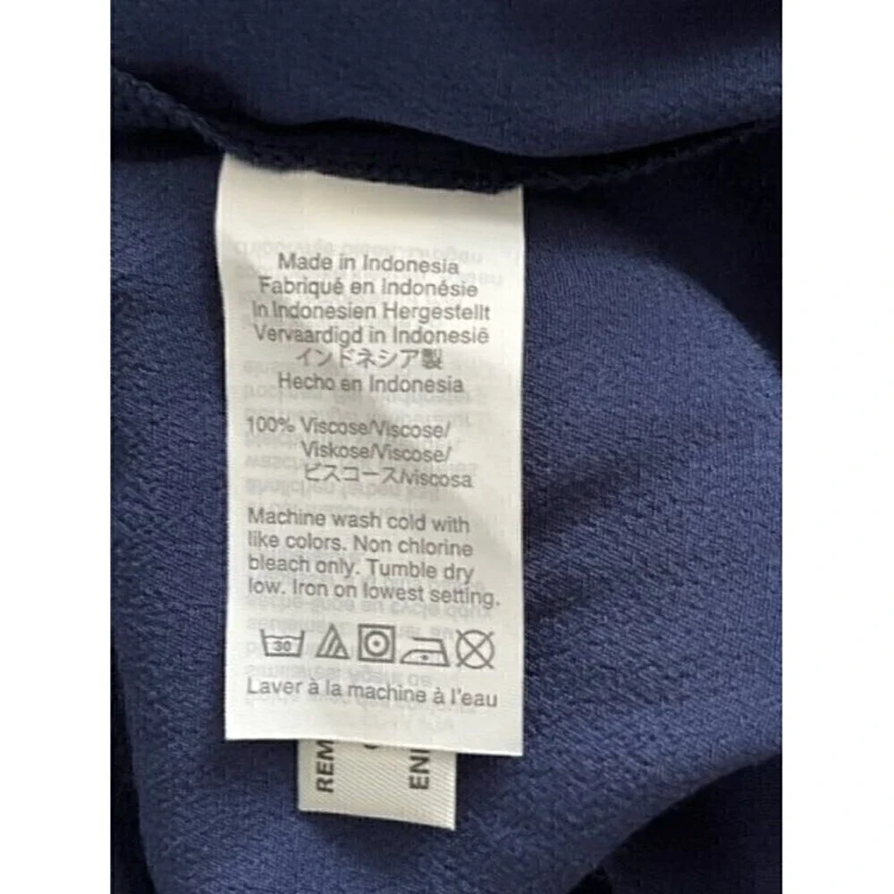 Madewell Rhyme Navy Vneck Top Blouse Size Small NWT